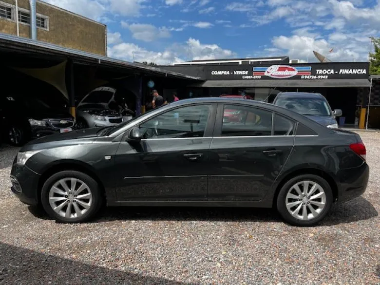 GM - Chevrolet - CRUZE LT