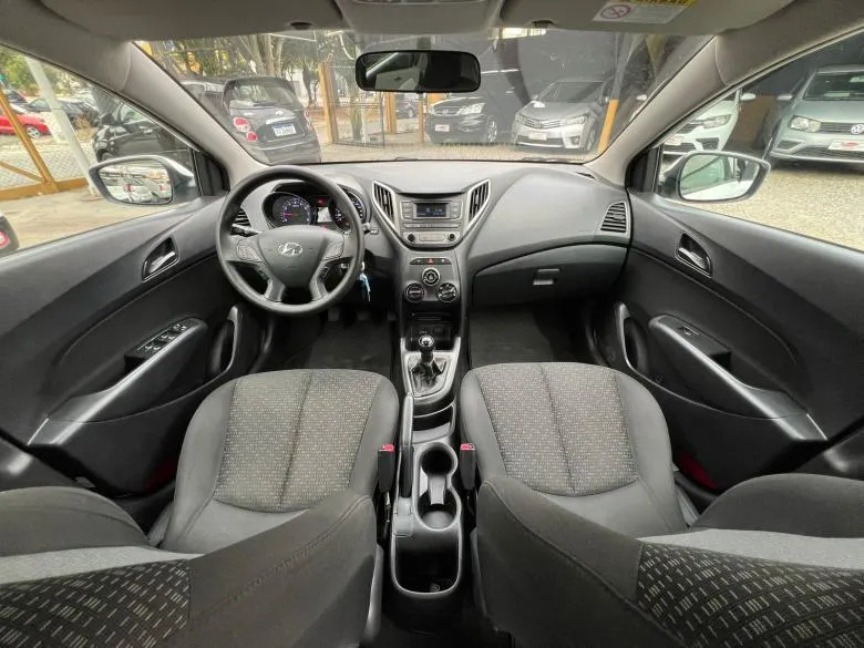 Hyundai - HB 20 CONFORT PLUS 1.0