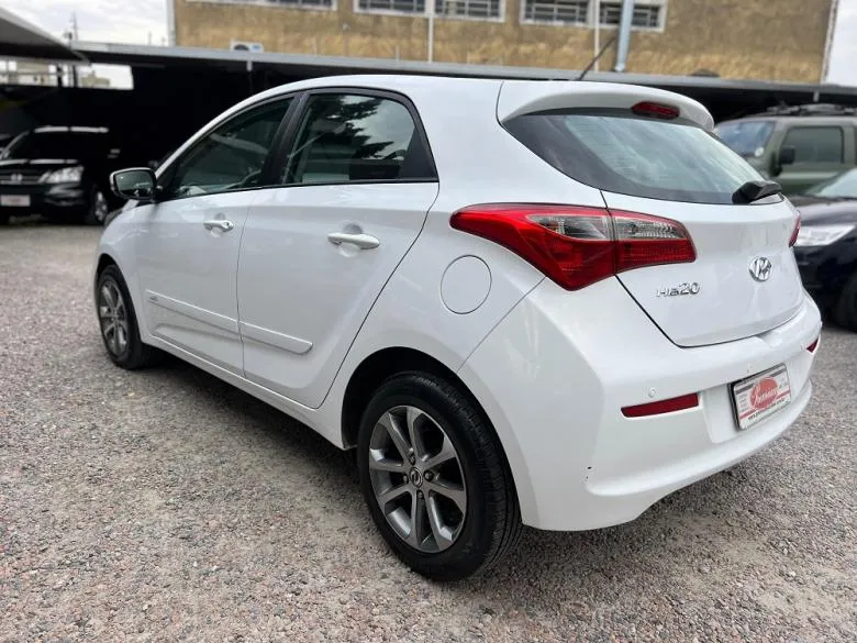 Hyundai - HB 20 CONFORT PLUS 1.0