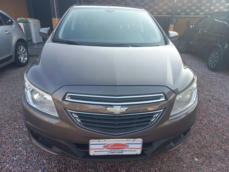 GM - Chevrolet - ONIX LT 1.0