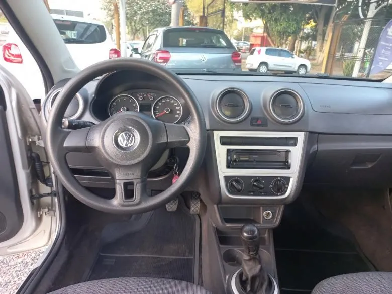 VW - VolksWagen - VOYAGE 1.0 FLEX